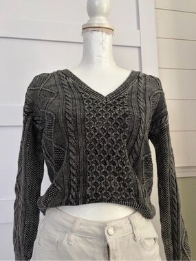 V-Neck Cable Knit Sweater - Charcoal Gray